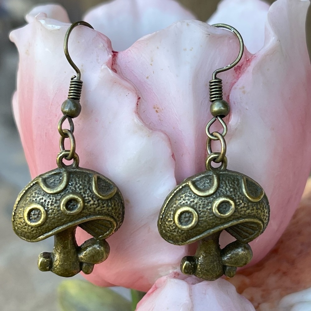 Beautiful bronze mushroom charm dangle earrings
